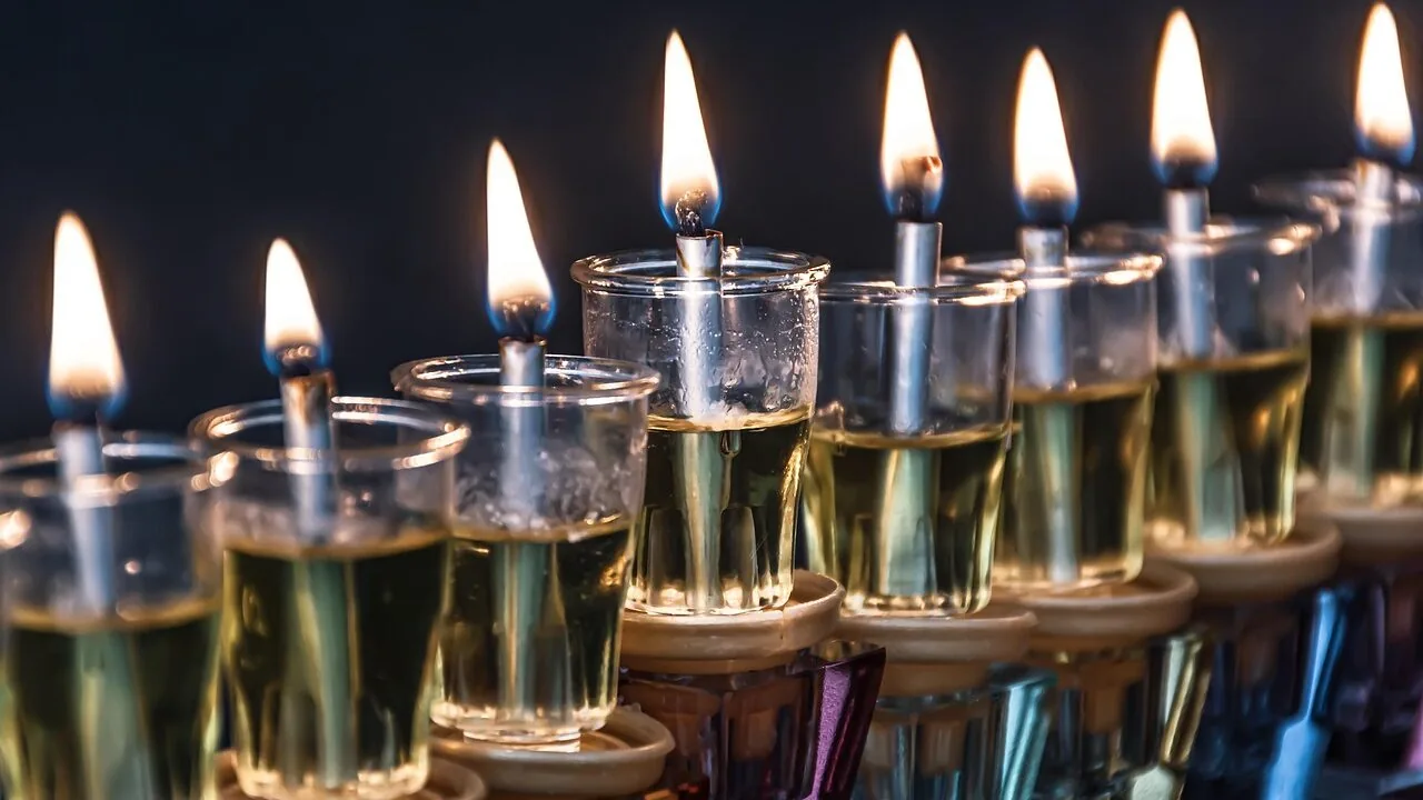Candle Holders Worth Buying for Every Style and Space
