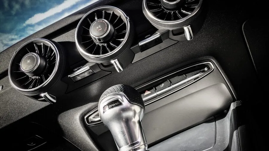 Clean air circulating inside a vehicle cabin, showing natural light and ventilation movement