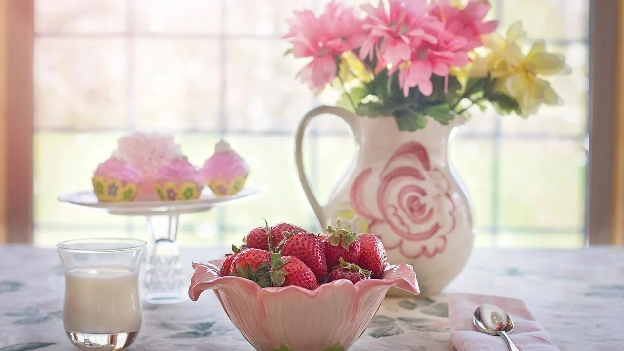 Serving Bowls Worth Buying for Every Table and Occasion