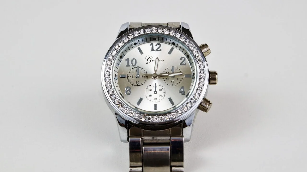 Minimalist Watches Worth Wearing Every Day