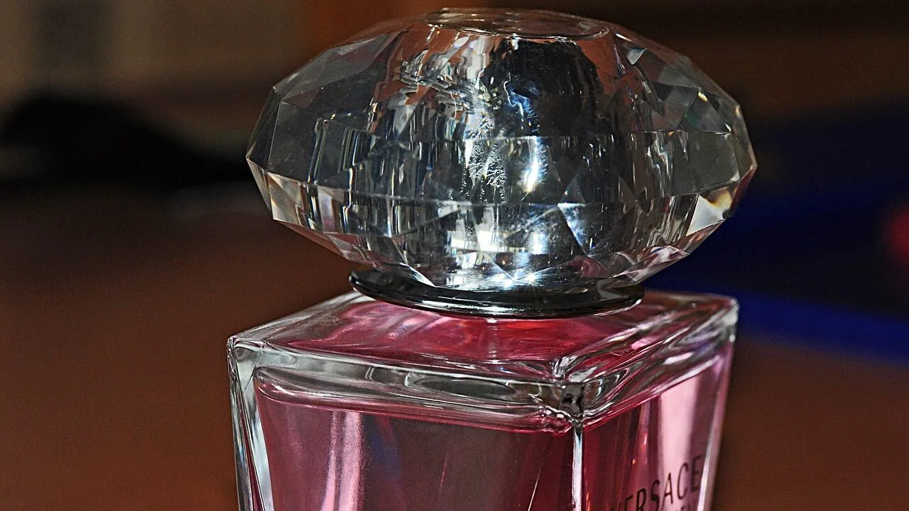 Travel Perfume Atomizers Worth Buying for Every Trip
