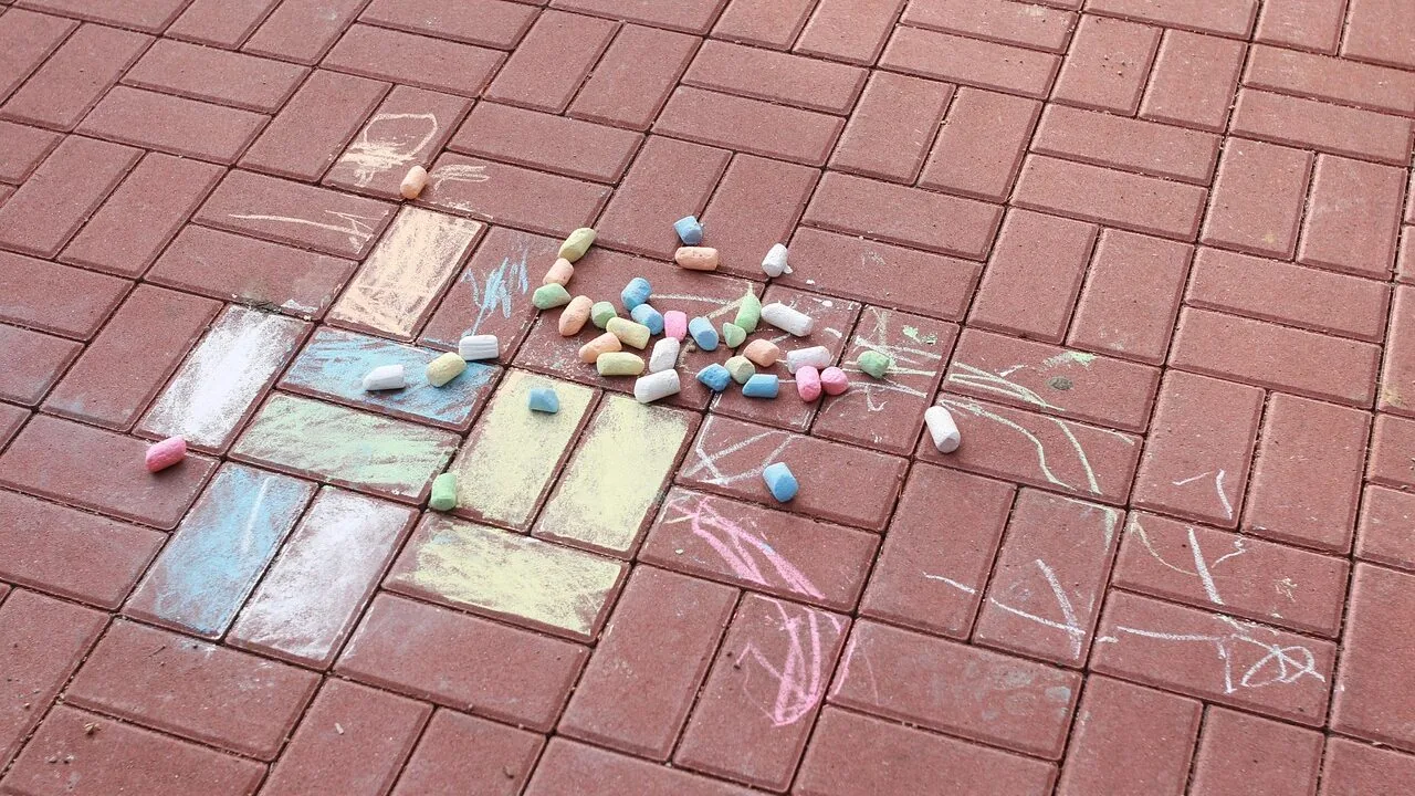 The Best Sidewalk Chalk for Every Kid and Budget