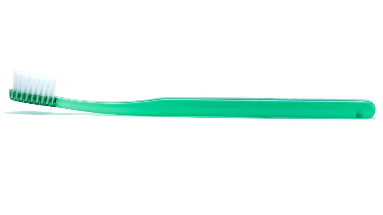 Best Travel Toothbrushes for Every Trip and Budget