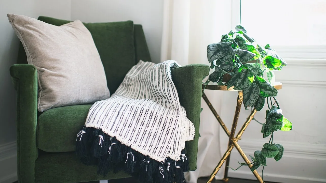 The Best Electric Blankets for Every Budget and Bed Size