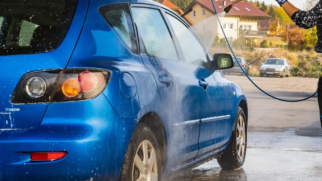 The Best Foam Cannons for Every Pressure Washer and Budget
