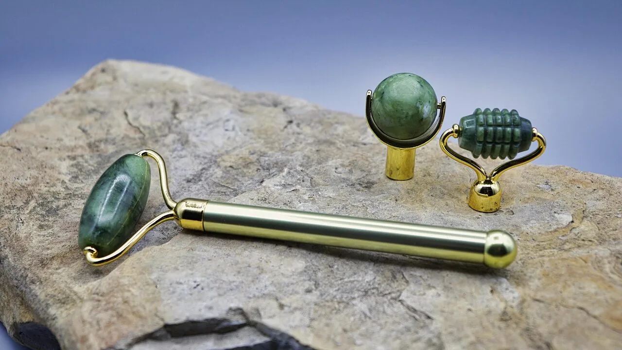 Jade Rollers Worth Buying for Every Skincare Routine