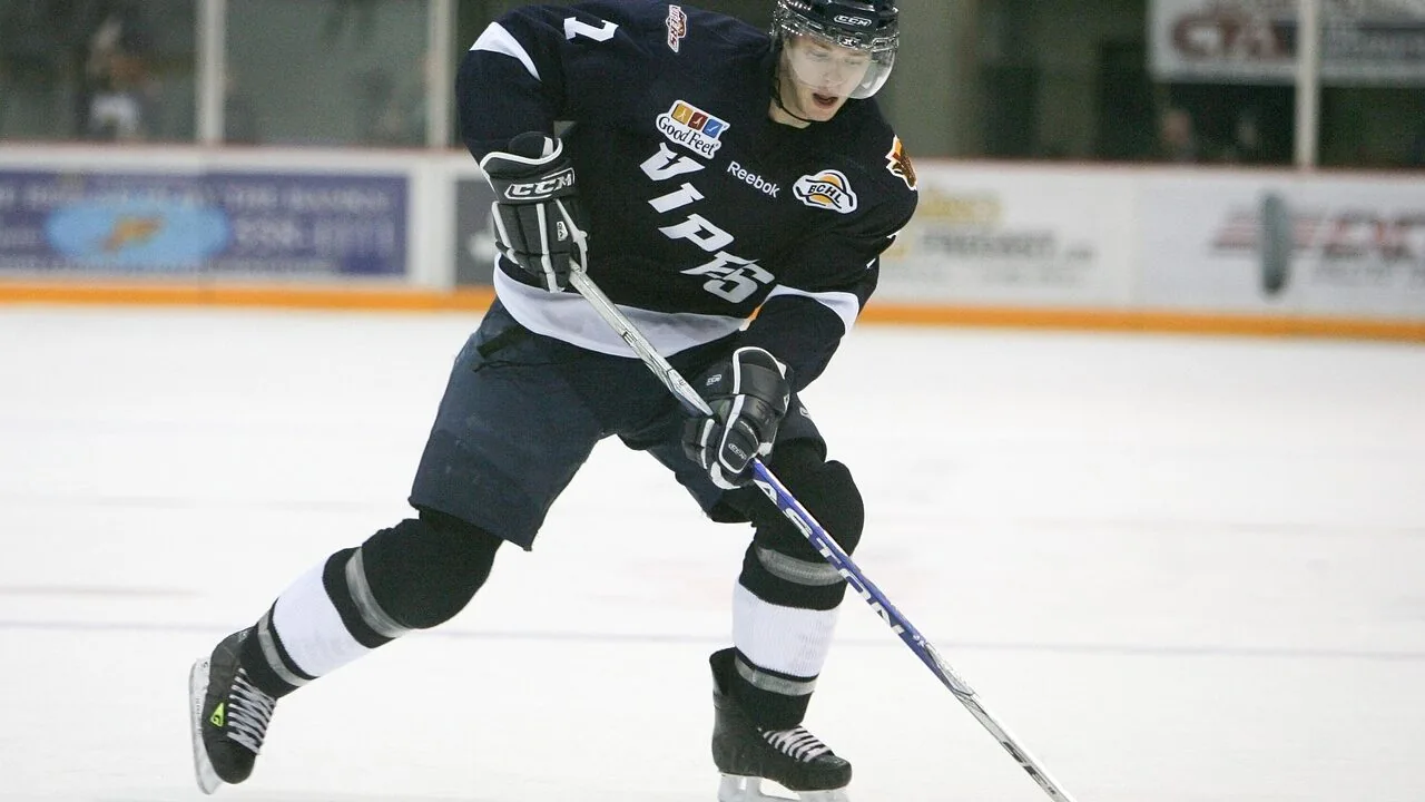 Hockey Sticks Worth Buying for Every Player and Budget