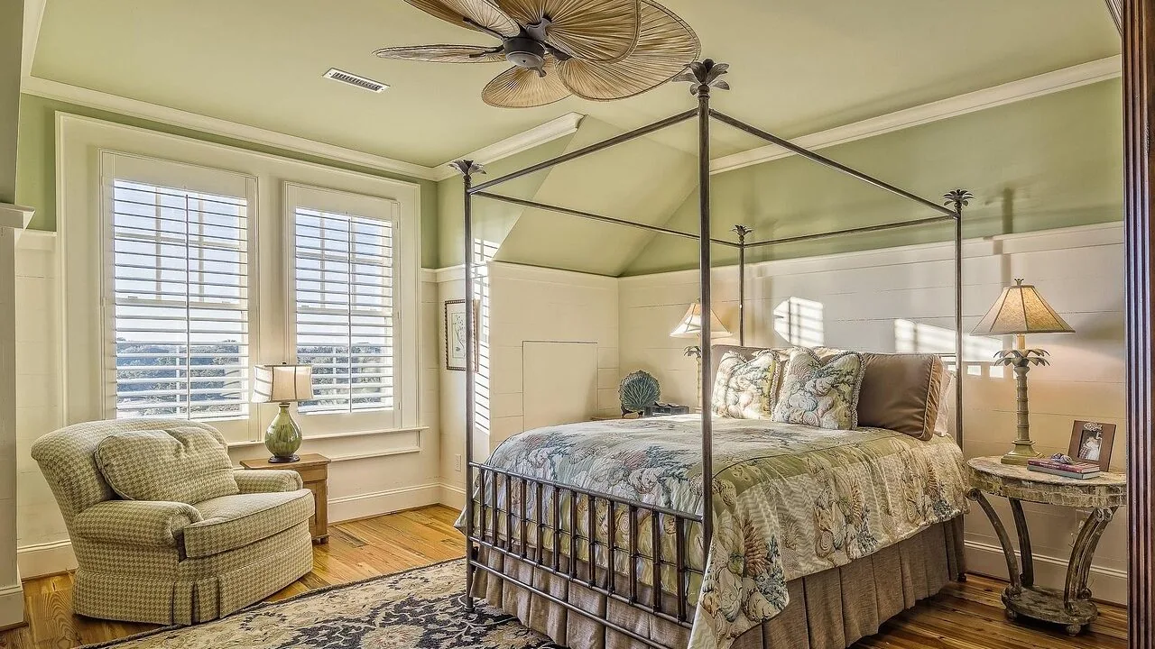Room Dividers Worth Buying for Every Space and Style
