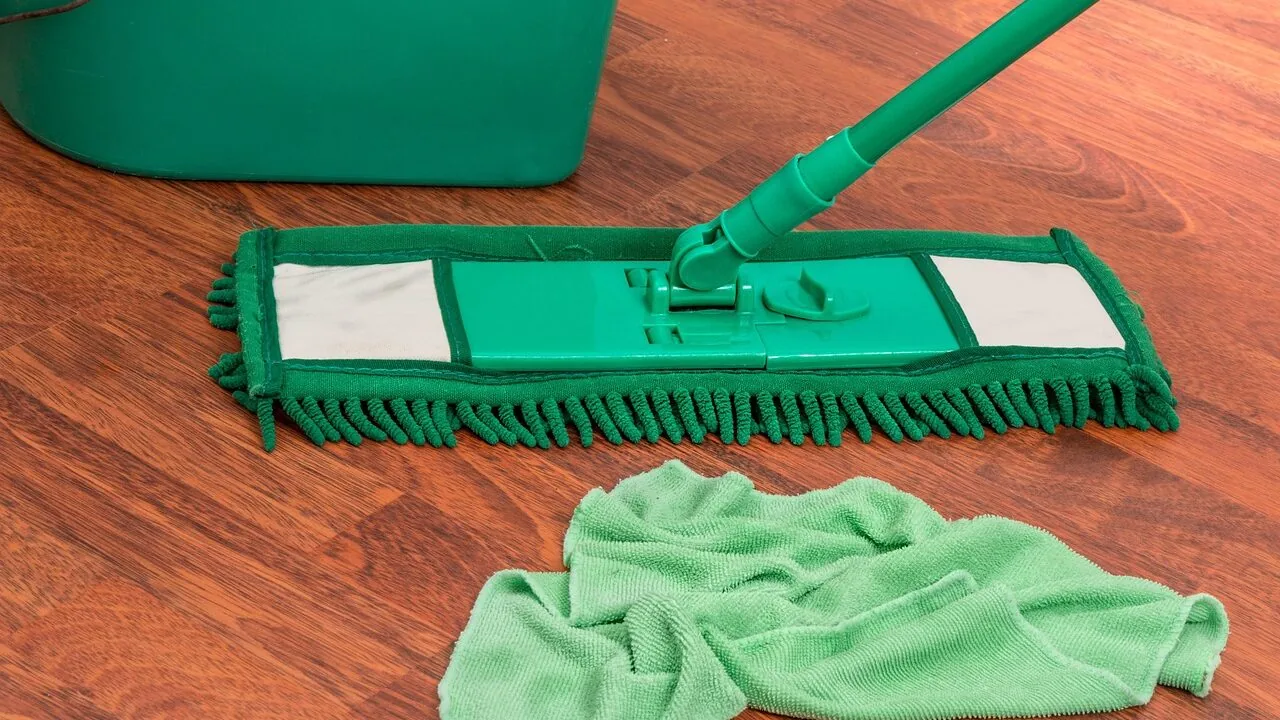The Best Mop Buckets for Every Home and Workspace