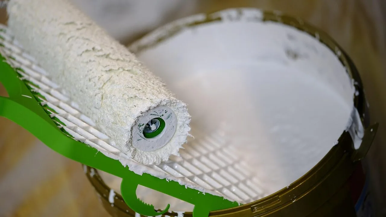 Paint Rollers Worth Buying for Every Project and Budget