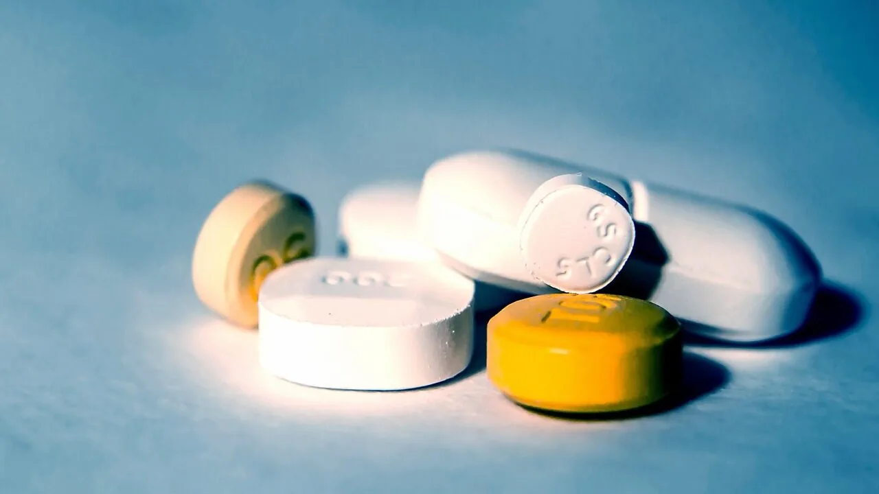 The Best Pill Cutters for Precise, Clean Splits