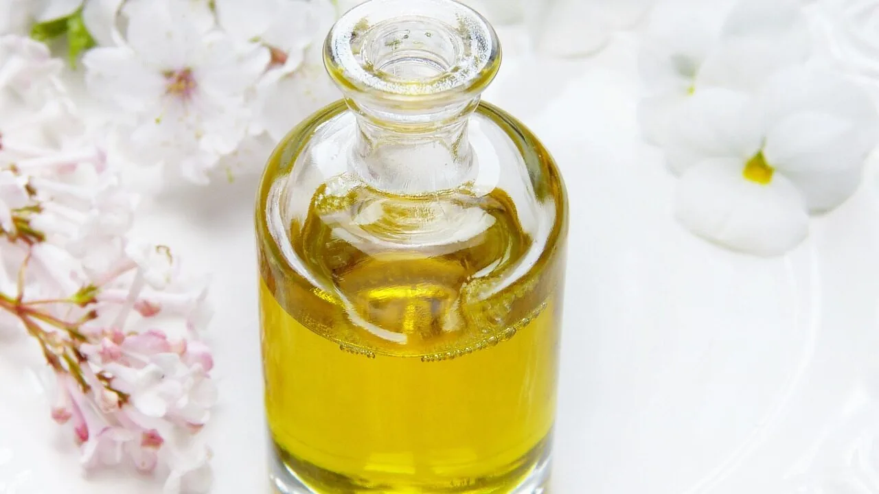 Best Baby Massage Oils for Every Skin Type and Budget