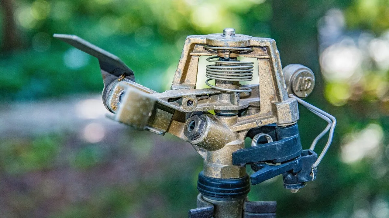 Smart Sprinkler Controllers for Every Yard and Budget