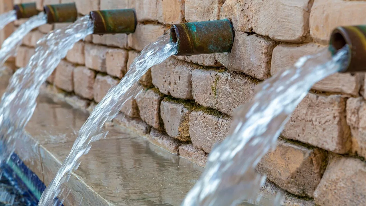 Smart Water Leak Detectors Worth Buying for Every Home