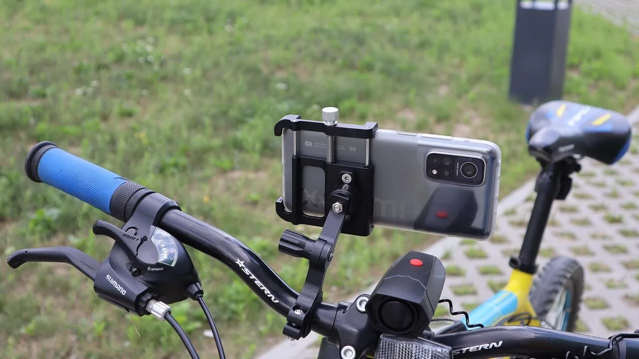 Motorcycle Phone Mounts Worth Buying for Every Rider