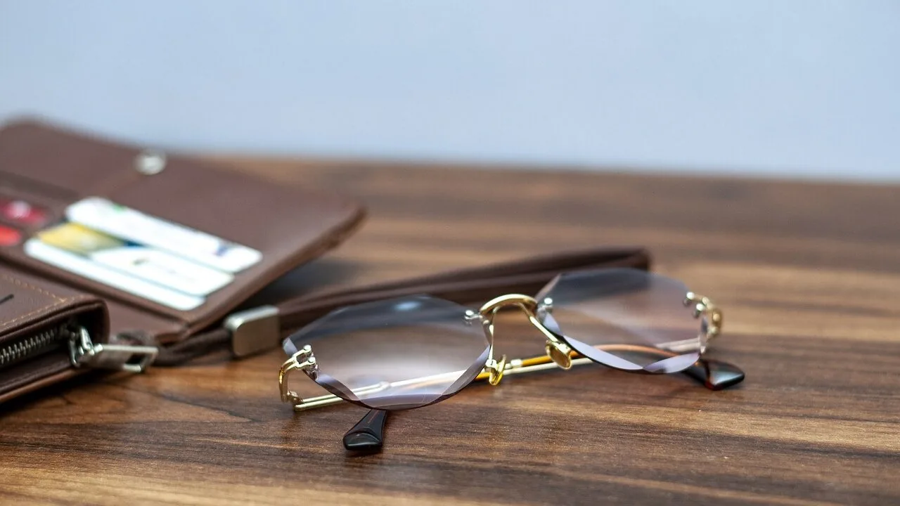The Best Travel Wallets for Every Trip and Budget