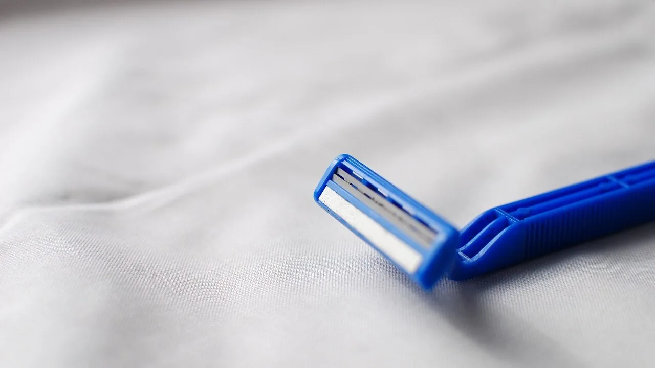 The Best Womens Electric Razors for Every Skin Type